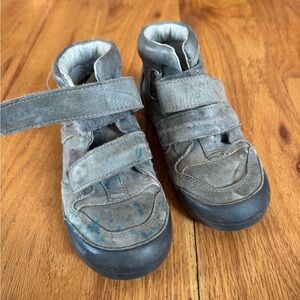 Gray sneakers with Velcro Straps